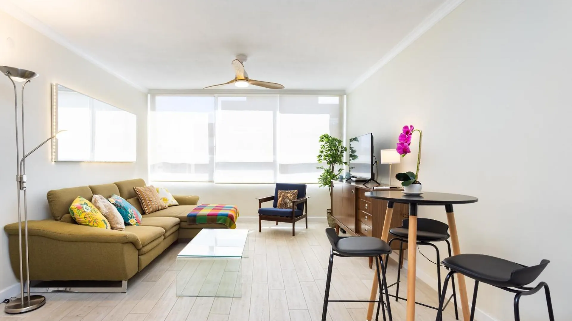 Appartement Home2Book Bright Apt & Communal Pool Santa Cruz